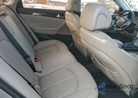 2016 Hyundai Sonata Hybrid from USA, damaged, VIN KMHE34L13GA021689